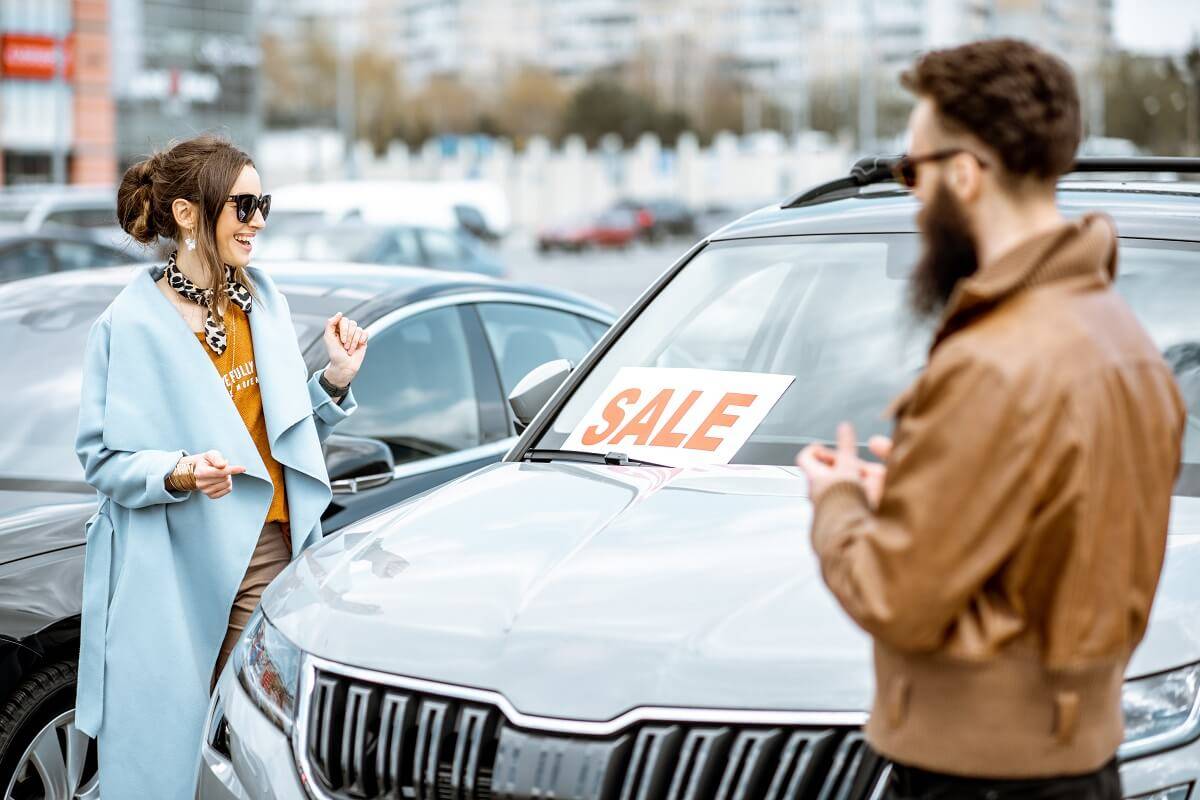 Pros and Cons of Holding onto an Older Vehicle vs, Selling for Something Newer